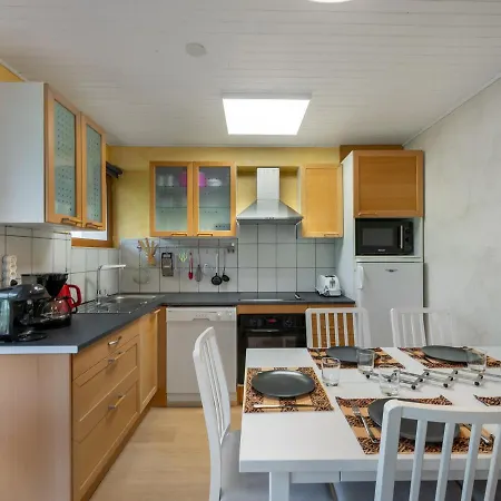 Apartamento Moderne Avec Balcon, Wifi, Acces Pistes A - Fr-1-563-84