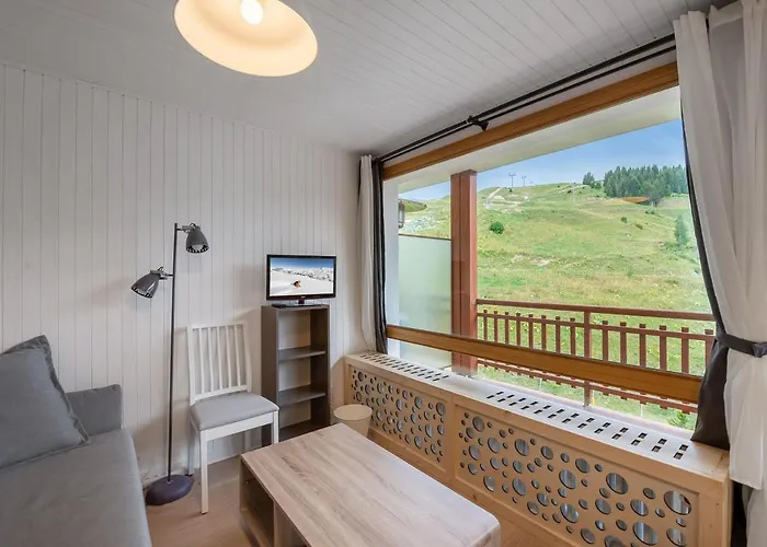 Apartment Moderne Avec Balcon, Wifi, Acces Pistes A - Fr-1-563-84 *