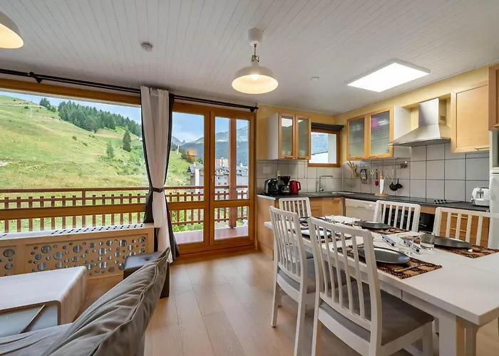 Moderne Avec Balcon, Wifi, Acces Pistes A - Fr-1-563-84 * Courchevel